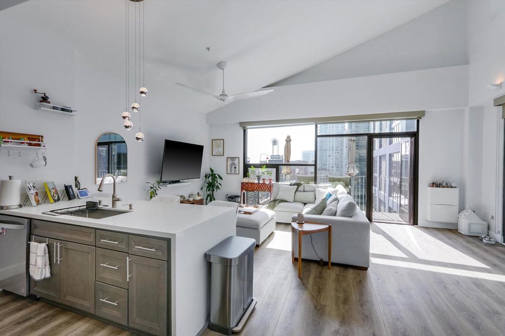 MLS #250043799SD image #0