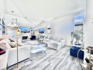 MLS #250043815SD image #0