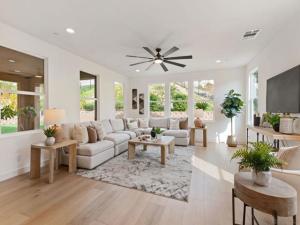 MLS #250043900SD image #0