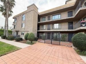 MLS #250044003SD image #0