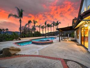 MLS #250044069SD image #0