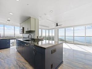 MLS #250044099SD image #0