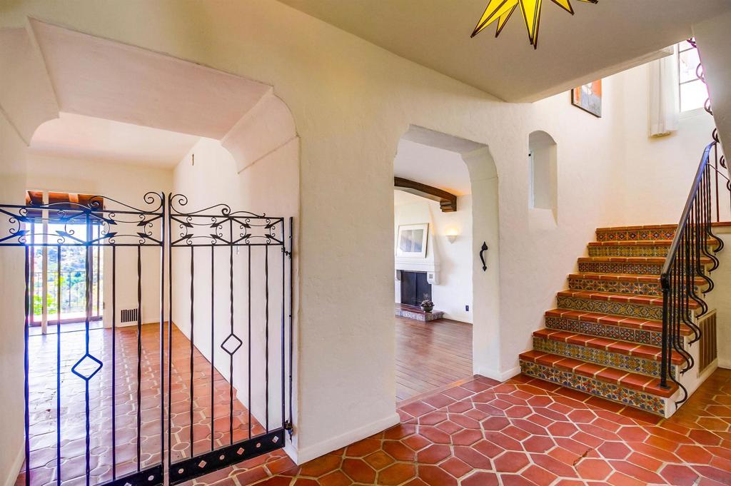 MLS #250044152SD image #0