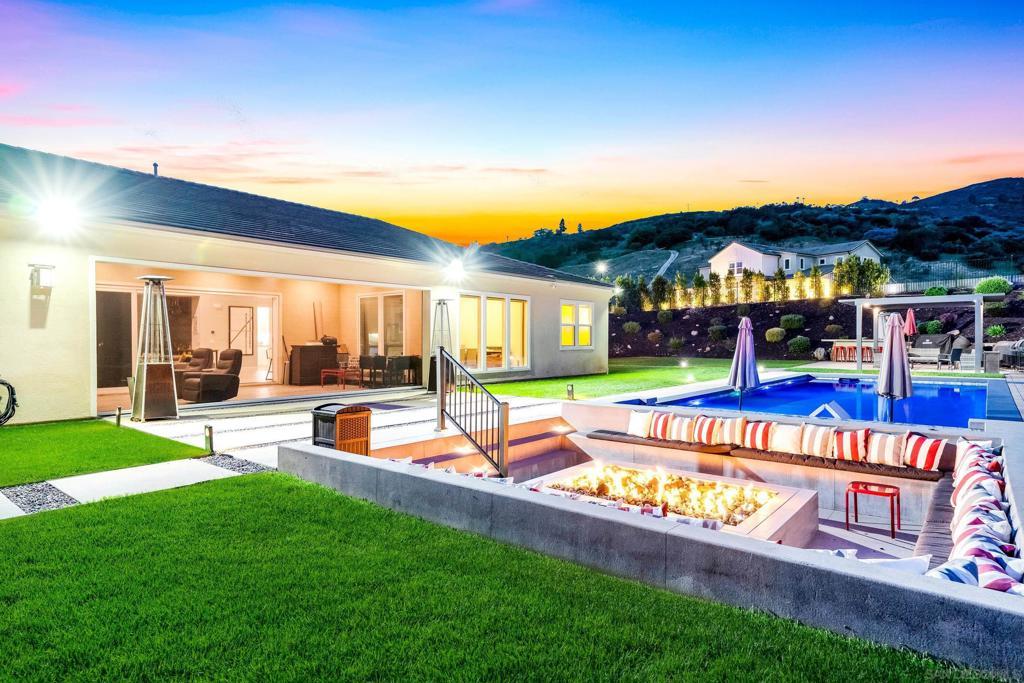 MLS #250044172SD image #0