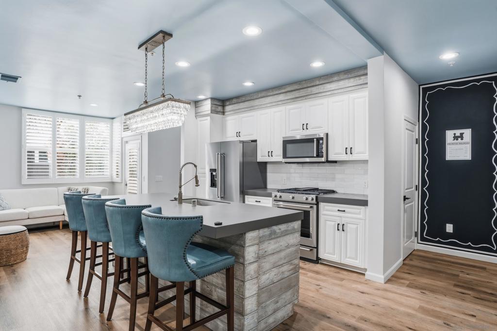 MLS #250044209SD image #0