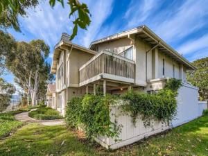 MLS #250044286SD image #0