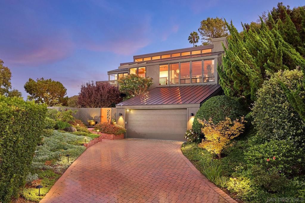 MLS #250044309SD image #0