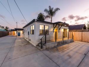 MLS #250044343SD image #0