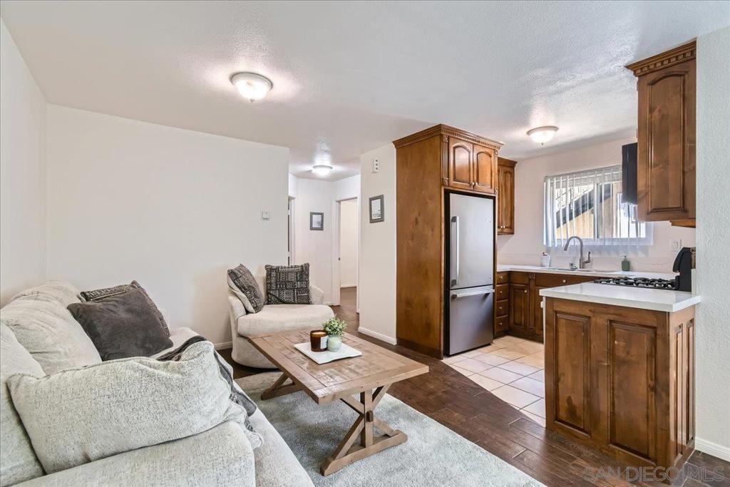 MLS #250044364SD image #0