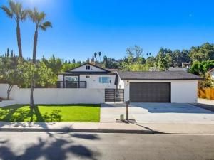 MLS #250044379SD image #0