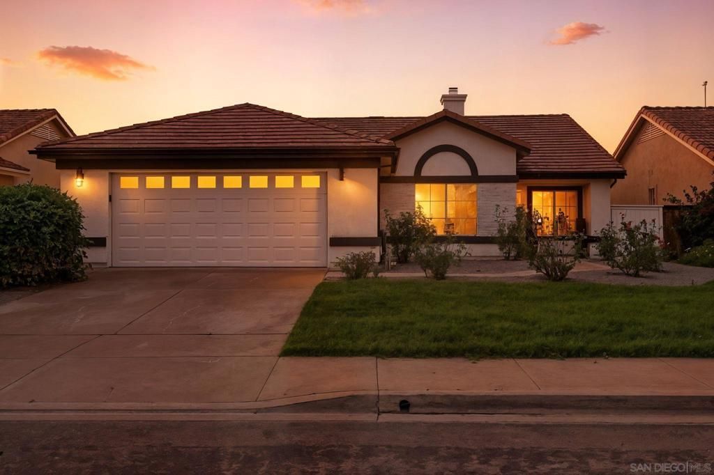 MLS #250044431SD image #0