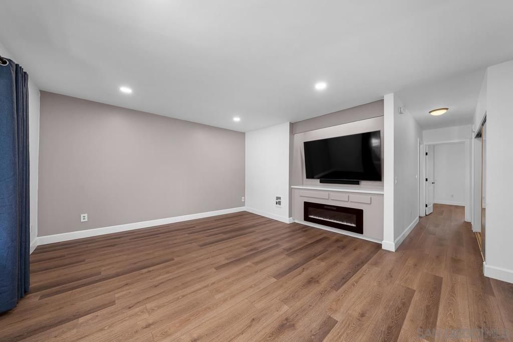 MLS #250044438SD image #0