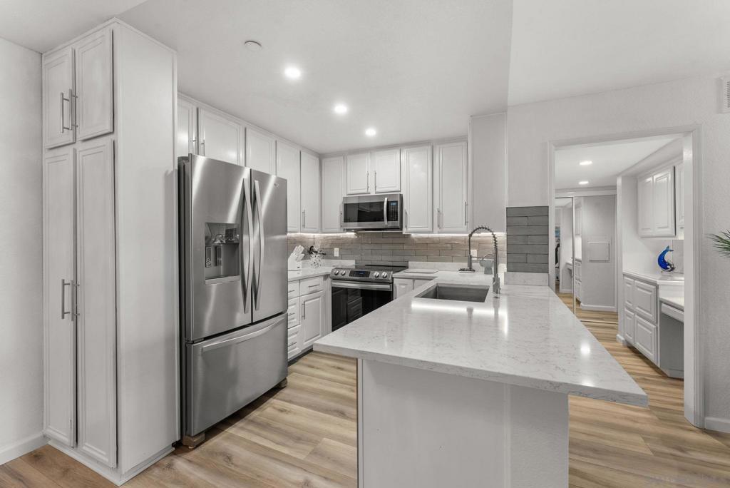 MLS #250044443SD image #0