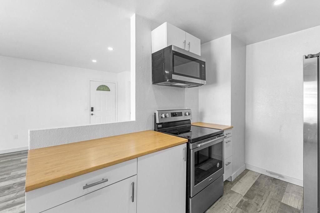 MLS #250044468SD image #0