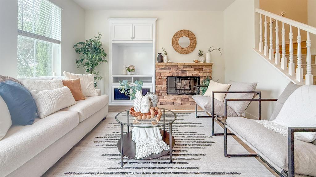 MLS #250044535SD image #0