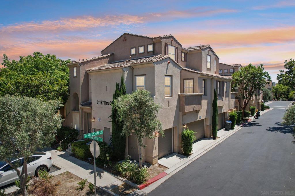 MLS #250044538SD image #0