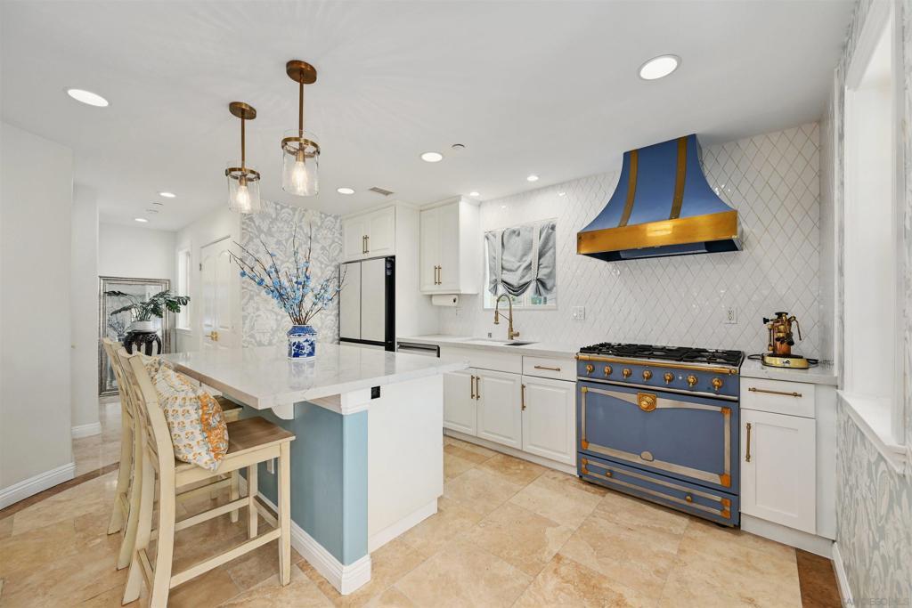 MLS #250044743SD image #0