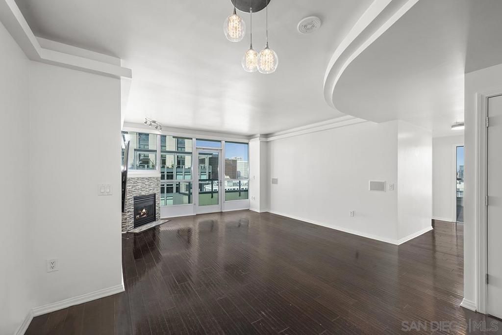 MLS #250044910SD image #0