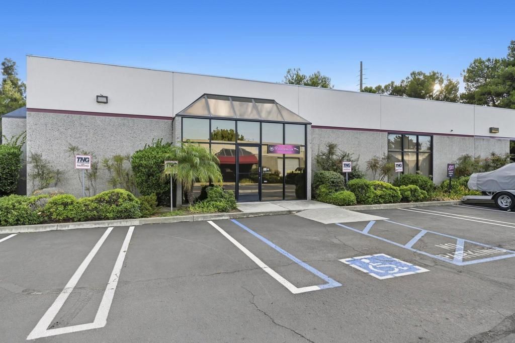 MLS #250044977SD image #0