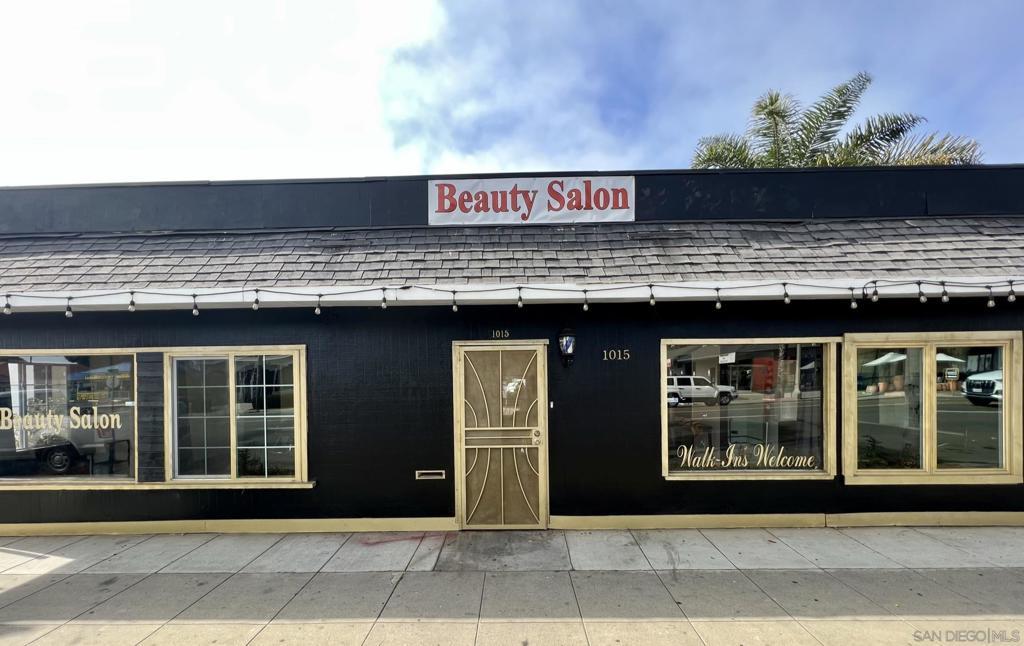 MLS #250045036SD image #0