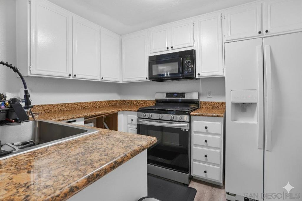 MLS #250045049SD image #0