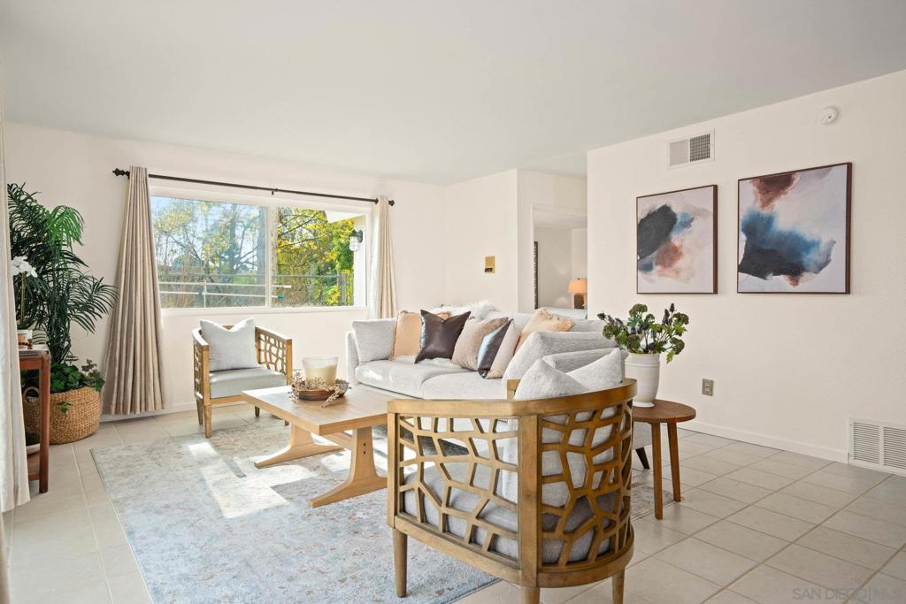 MLS #250045176SD image #0