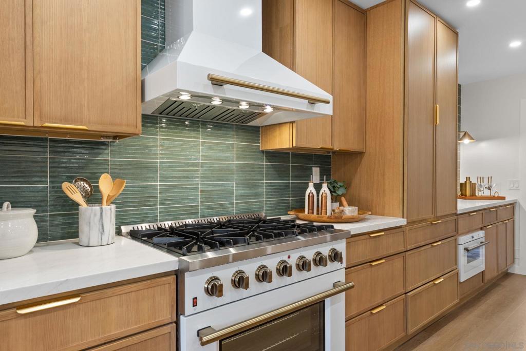 MLS #250045269SD image #0