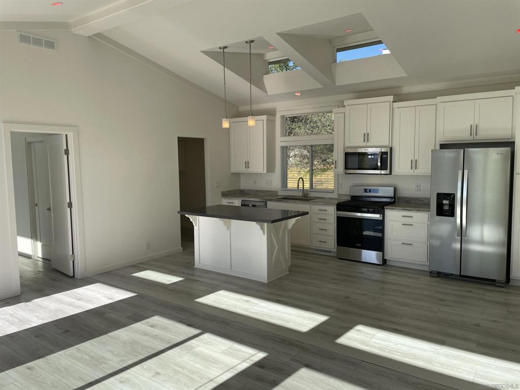 MLS #250045448SD image #0