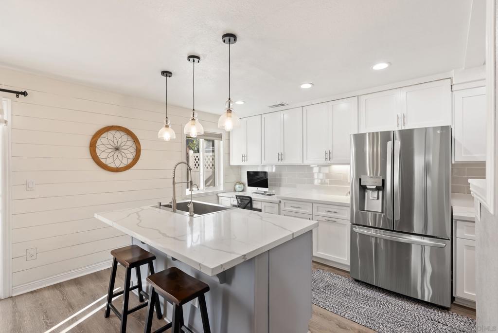 MLS #250045499SD image #0