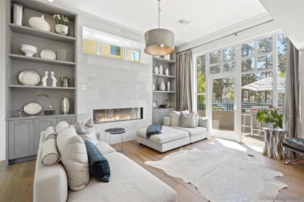 MLS #250045502SD image #0