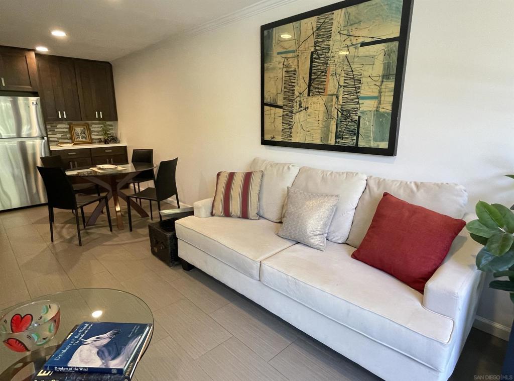 MLS #250045523SD image #0