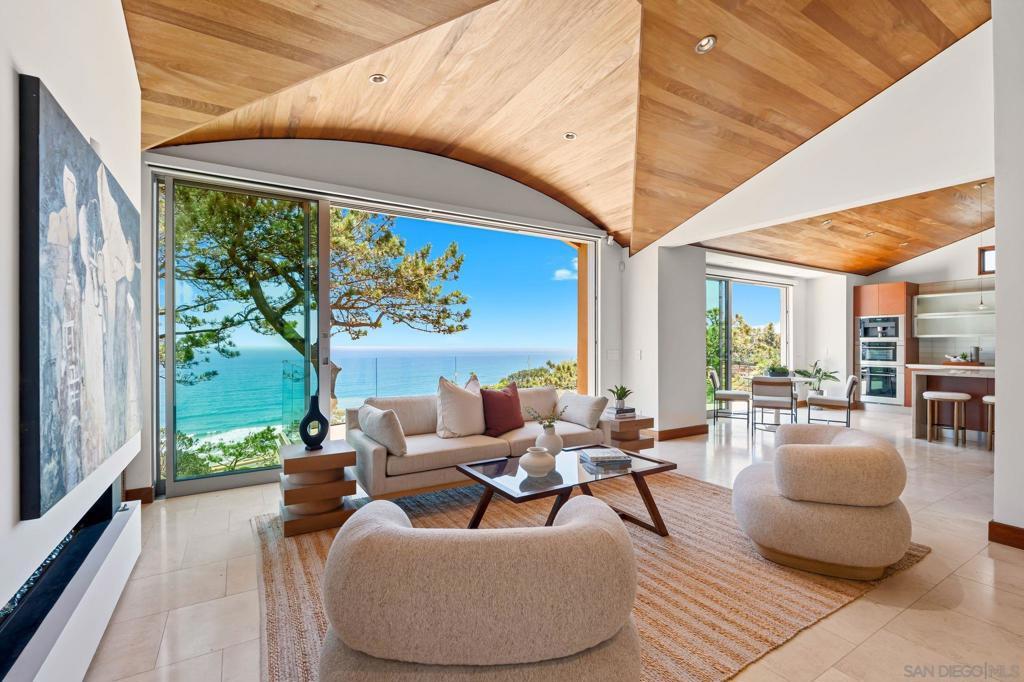 MLS #250045558SD image #0