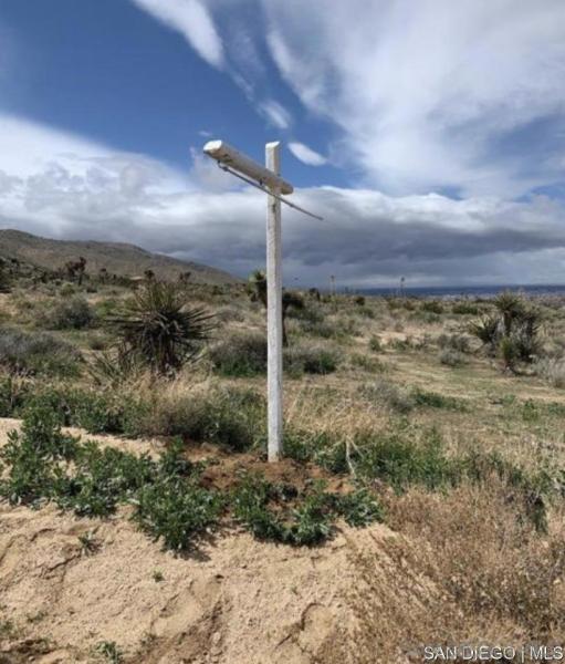 Apple Valley CA 92308 | MLS #250045654SD 45 MLS #250045654SD image #0