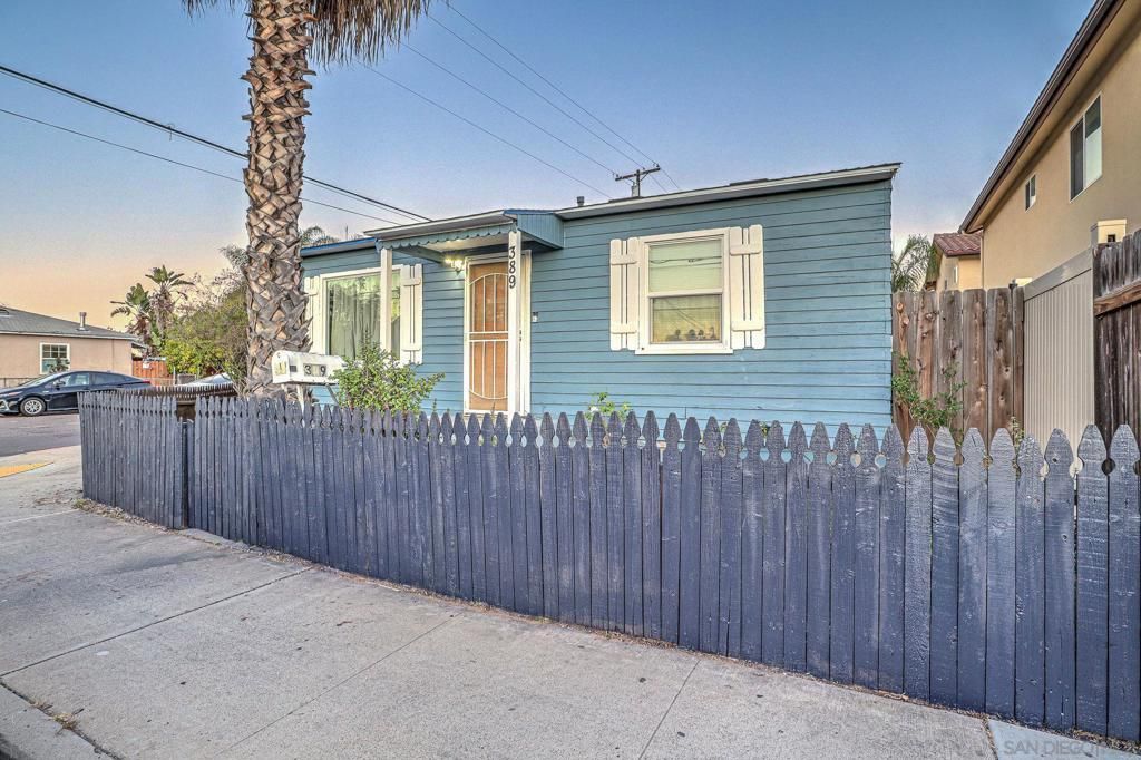 MLS #250045730SD image #0