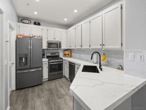 MLS #250045851SD image #0