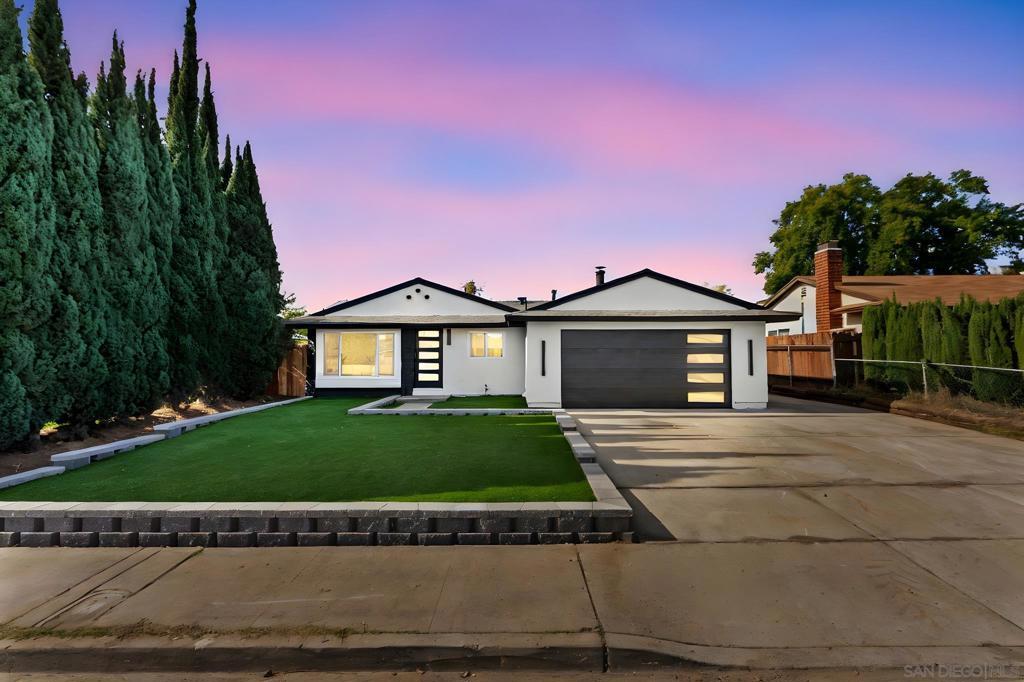 MLS #250045878SD image #0