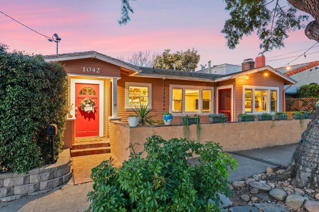 MLS #250045915SD image #0