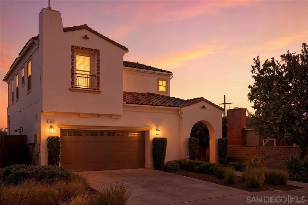 MLS #250045923SD image #0