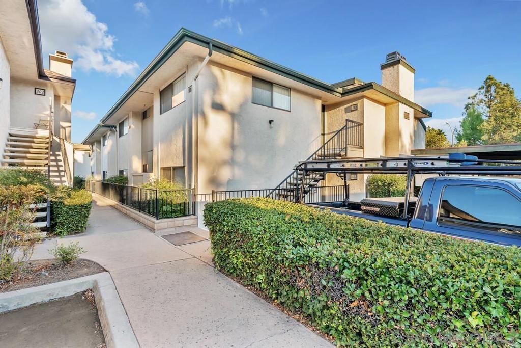 MLS #250045938SD image #0