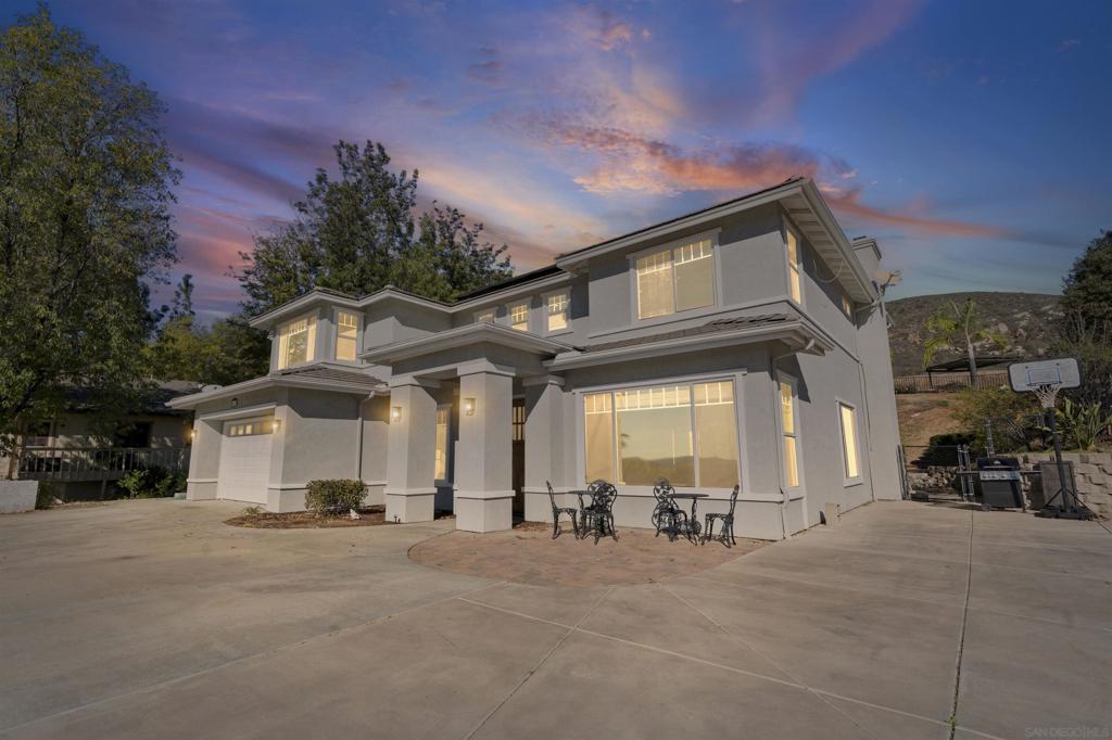 MLS #250045953SD image #0