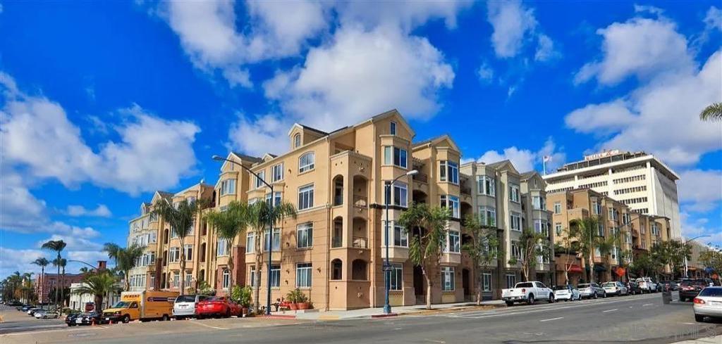 MLS #250045958SD image #0