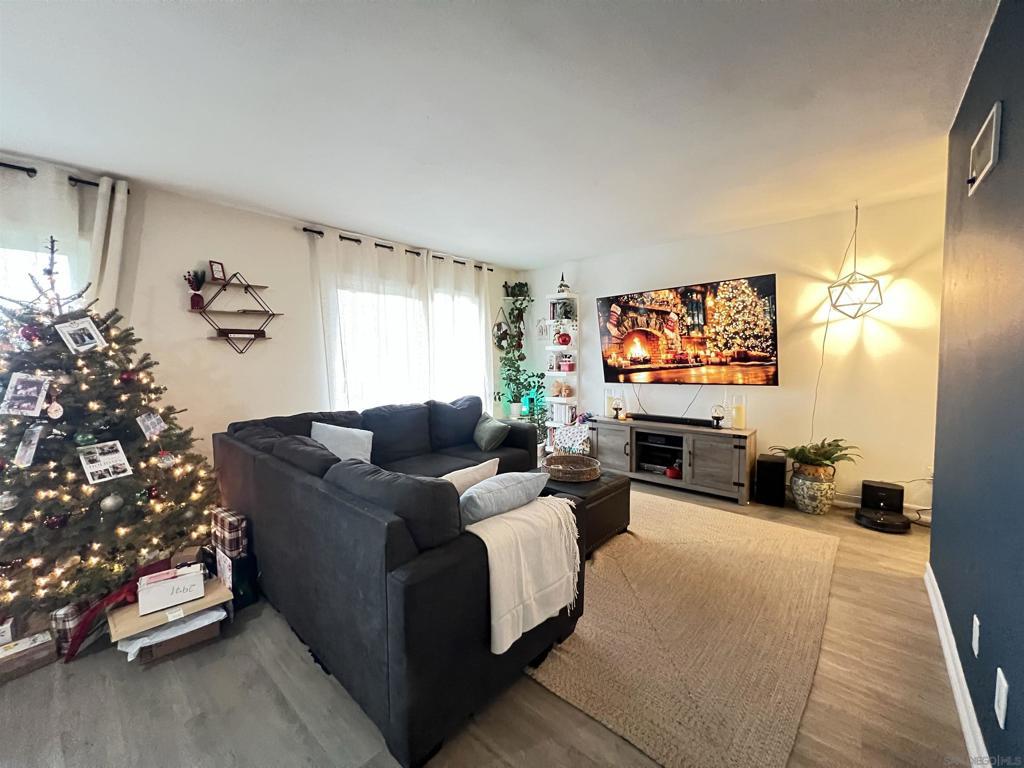 MLS #250046124SD image #0