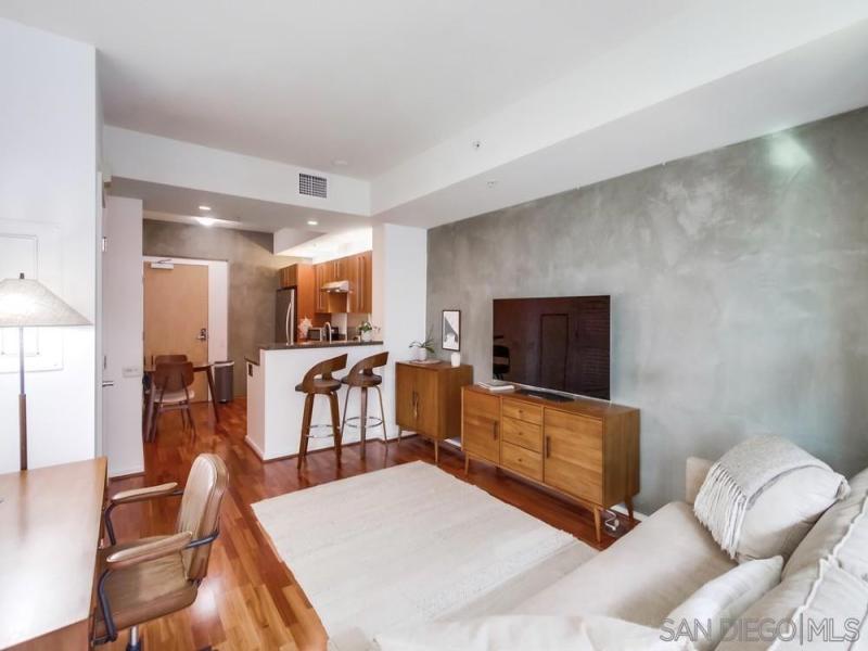 MLS #250046358SD image #0