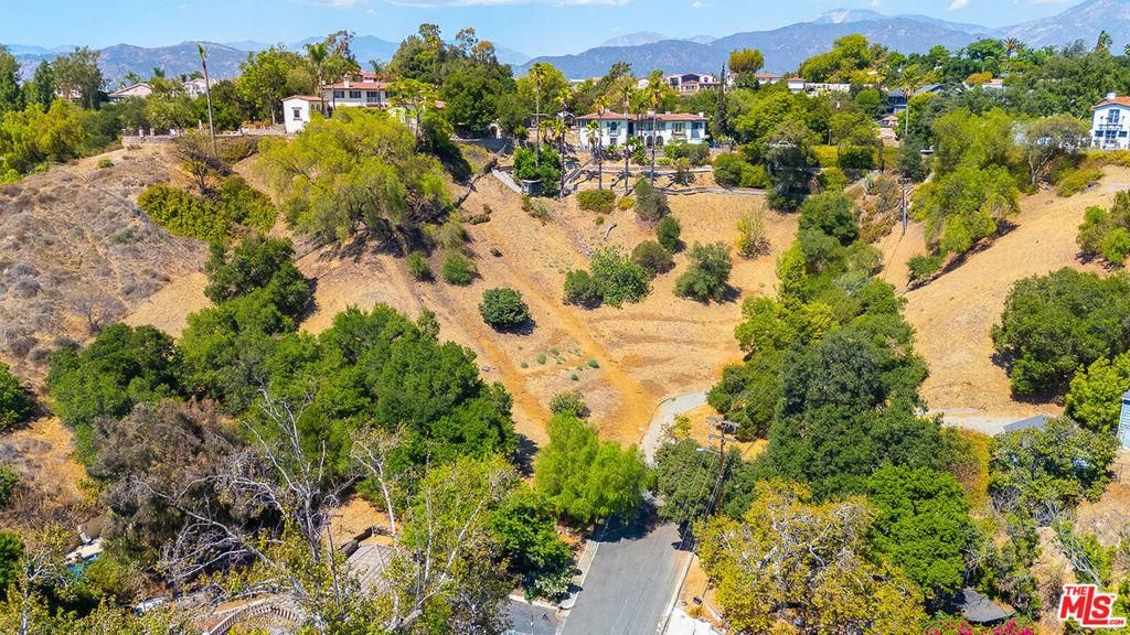 MLS #25475597 image #0