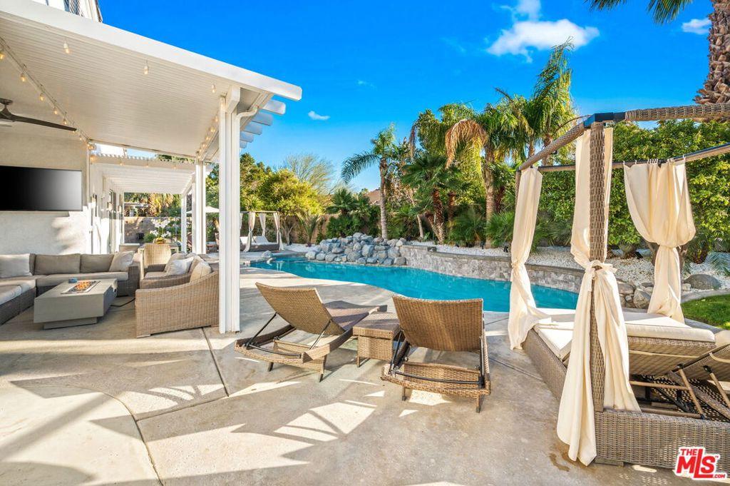 MLS #25484469 image #0