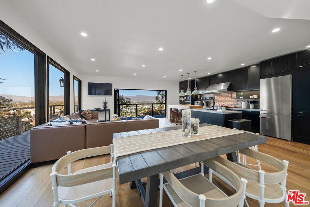 14600 Round Valley DriveSherman Oaks img 0