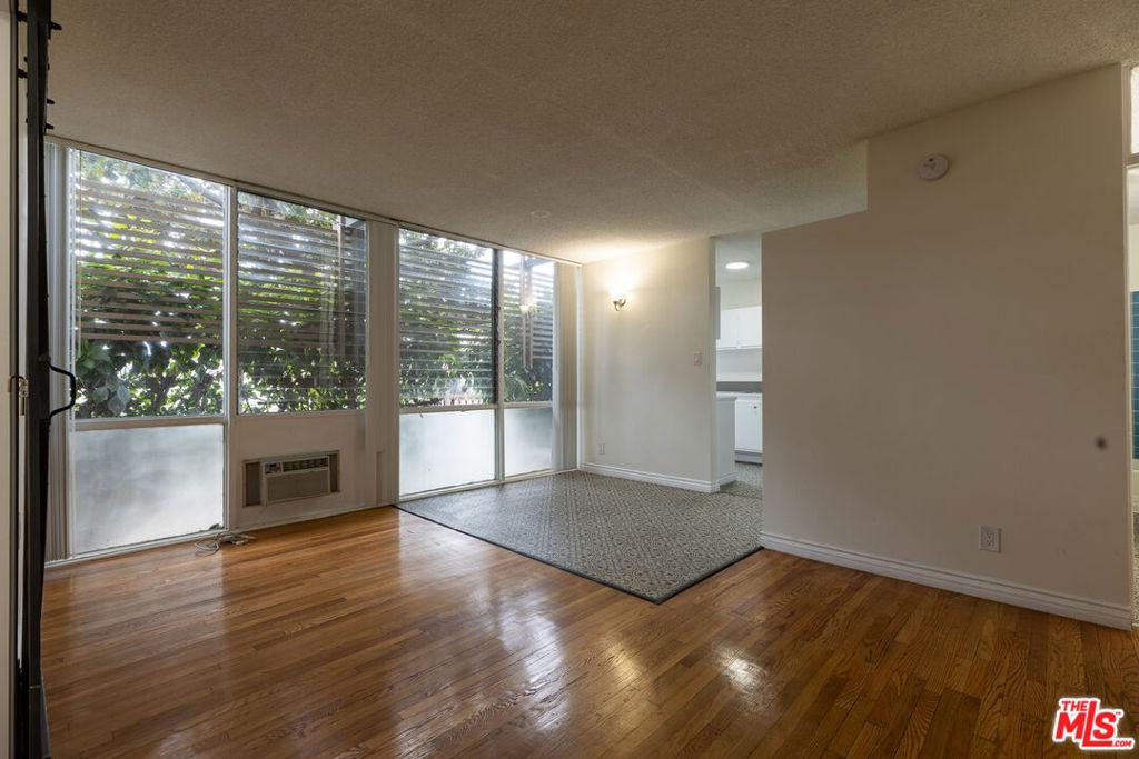 MLS #25489688 image #0