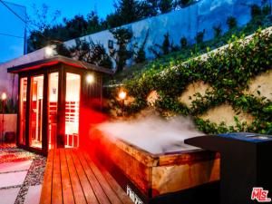 MLS #25492541 image #0