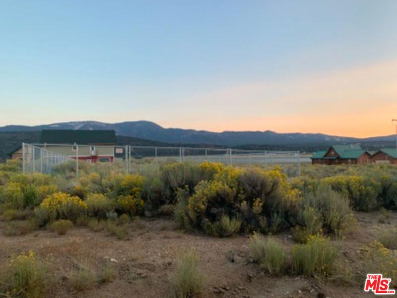Parkway DR Big Bear City CA 92314 | MLS #25498805 41 MLS #25498805 image #0