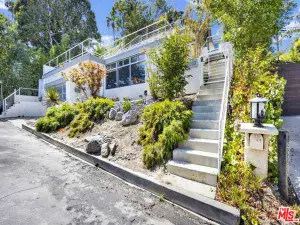 4051 Weslin Avenue Sherman Oaks